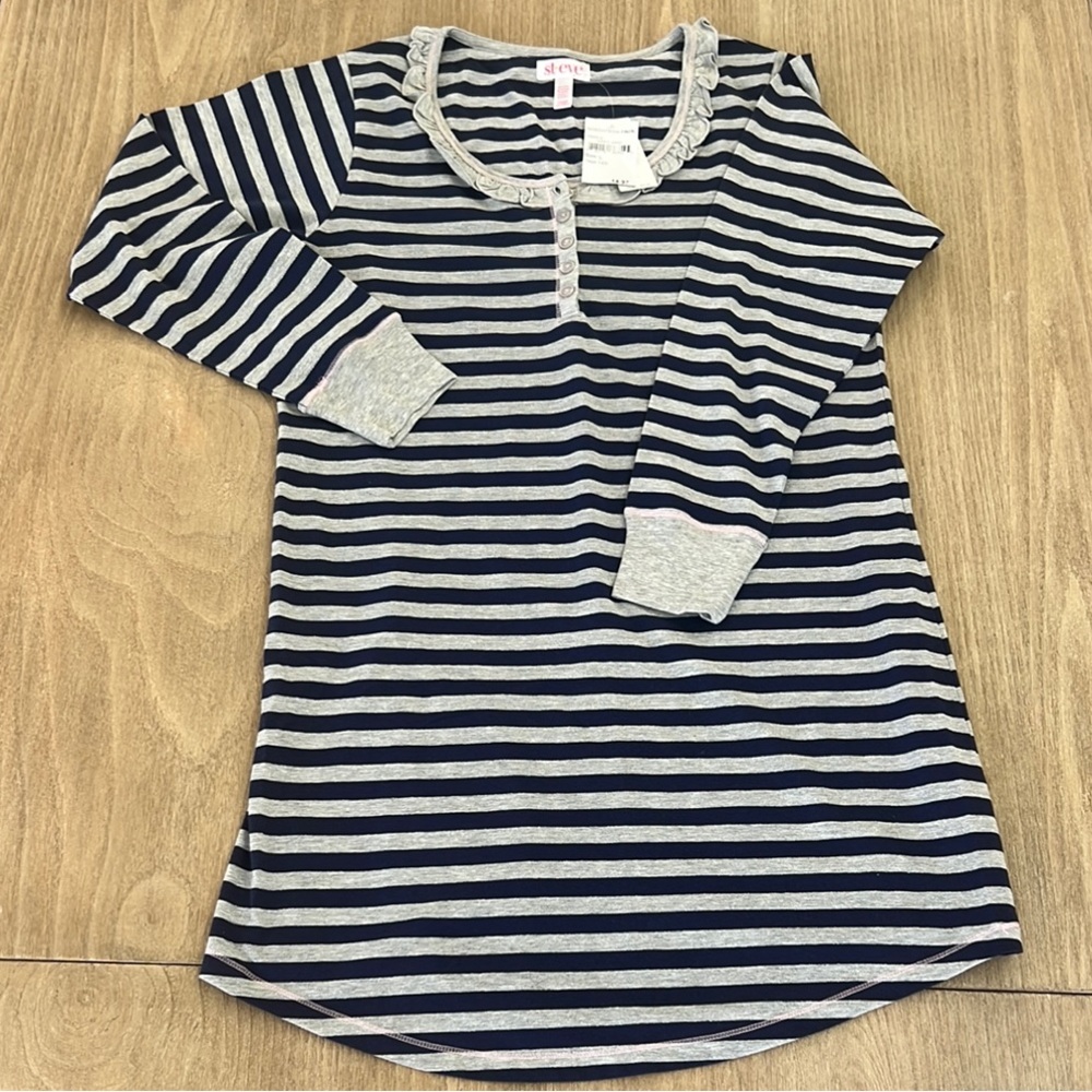 St. Eve Striped Navy and Gray Top